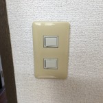 照明スイッチプレート交換